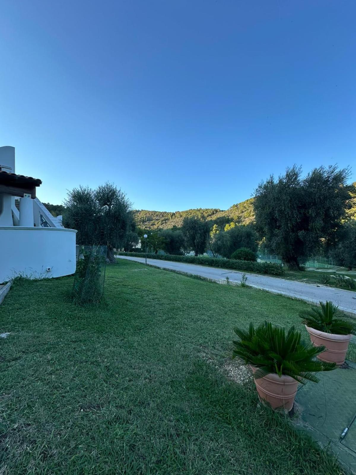 Villetta Roberto Le Macine Di Charme - Pugnochiuso Resort Vieste Buitenkant foto