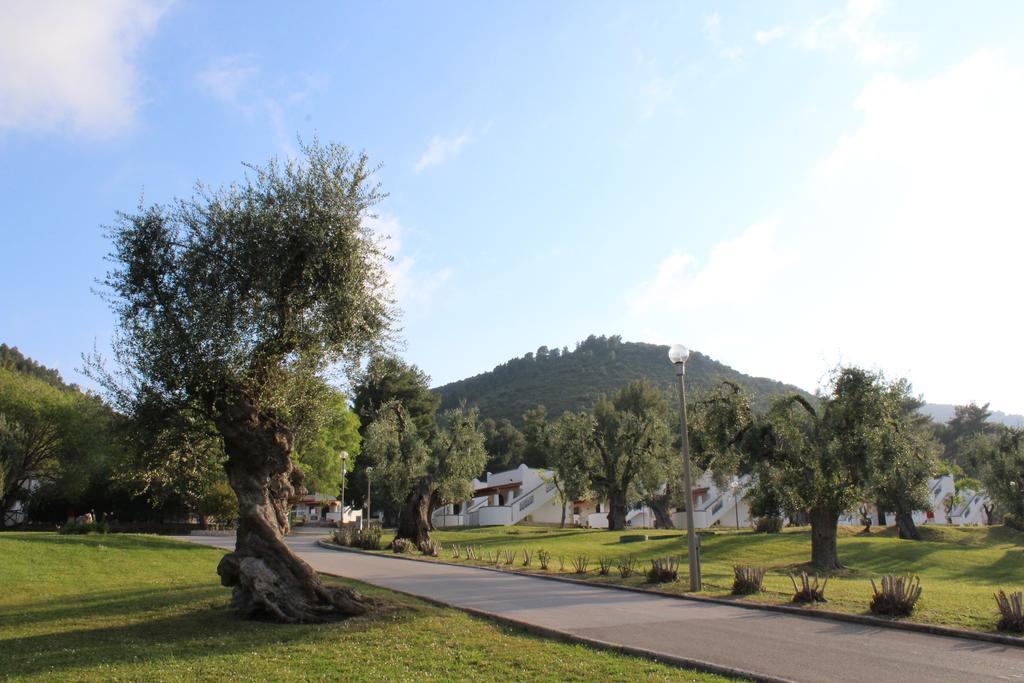 Villetta Roberto Le Macine Di Charme - Pugnochiuso Resort Vieste Buitenkant foto